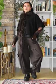 Tiby Cashmere Touch Layering Top Baroque Country Bloom Black
